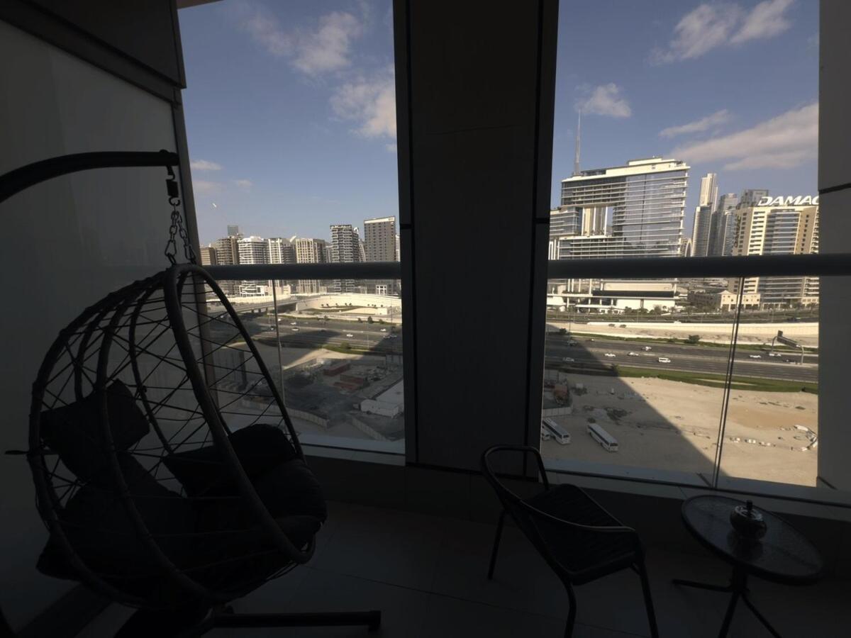 New! Hollywooddxb Burj Khalifa View - 6min To Mall Dubai