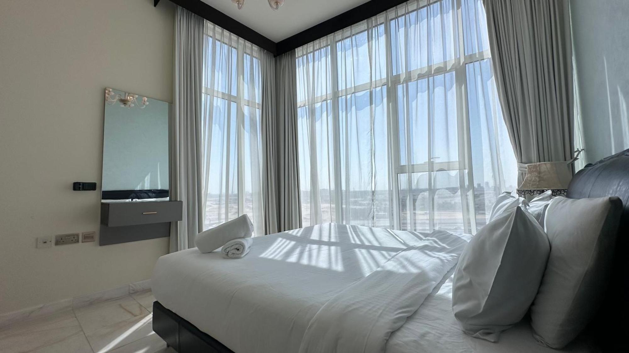 Charming 2br In The Heart Of Business Bay By Bhavan * Dubai