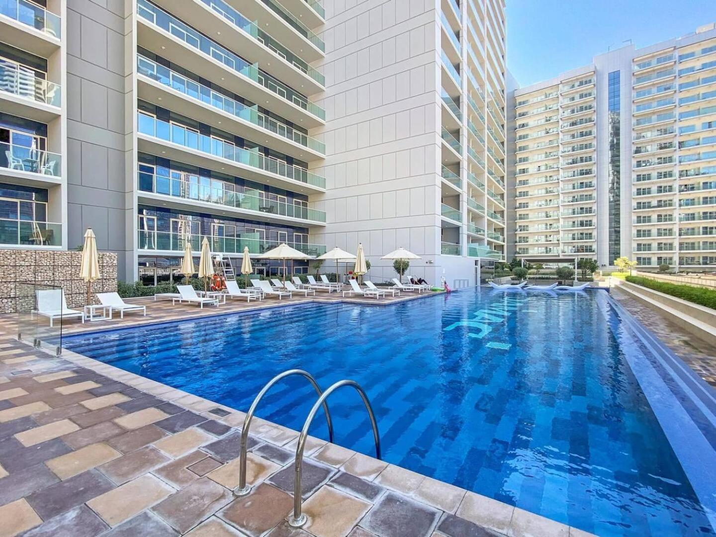 Keyrock Living - 1br At Reva With View Apartment *