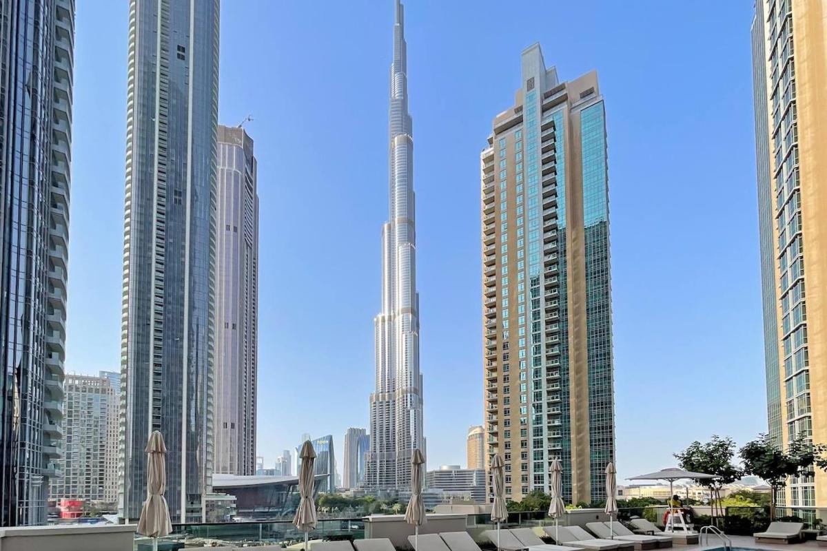 Act One Tower Near Burj Khalifa,dubai Mall