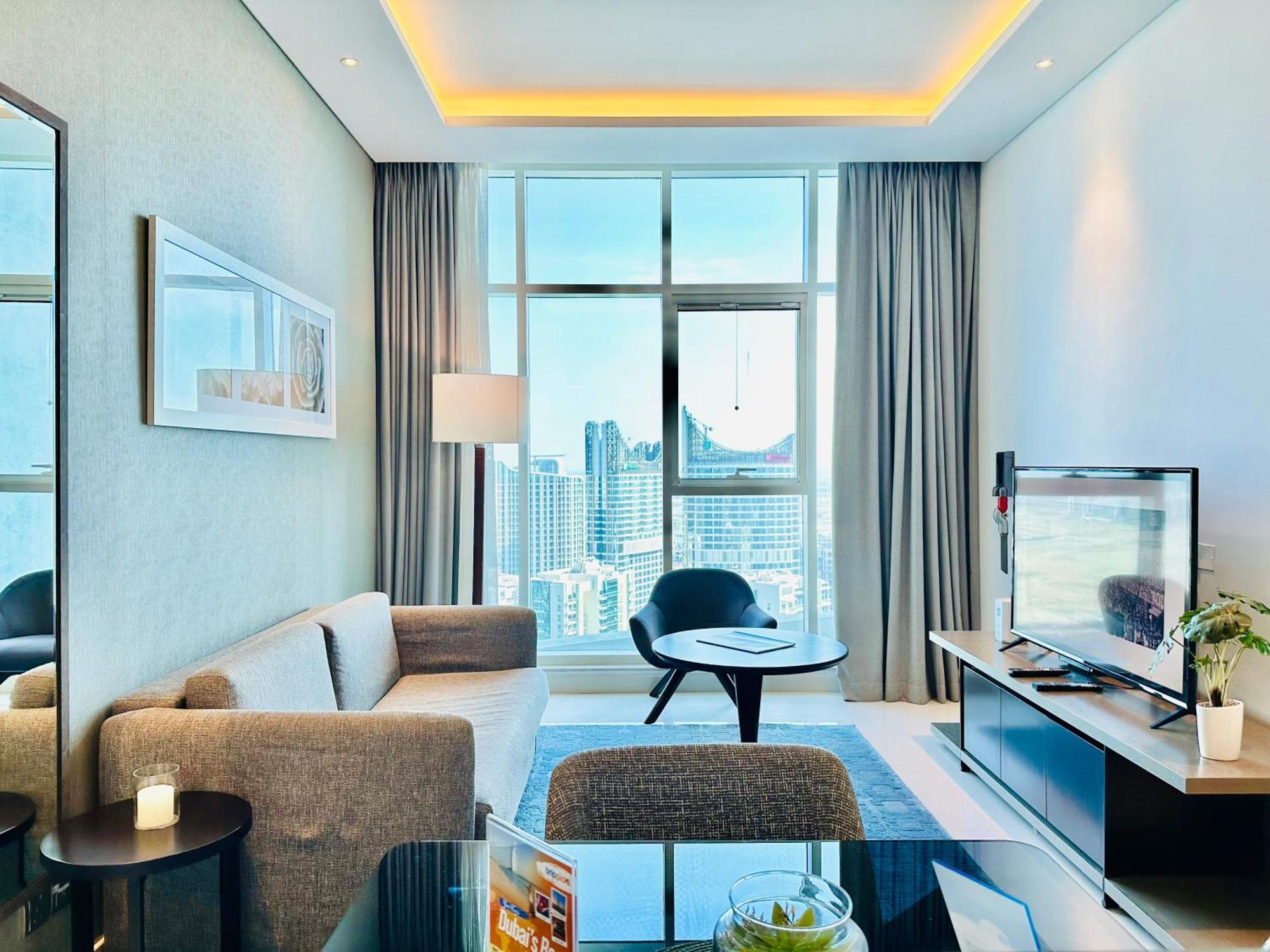 Vserve - Stylish Specious - 1 Bedroom With Canal View *