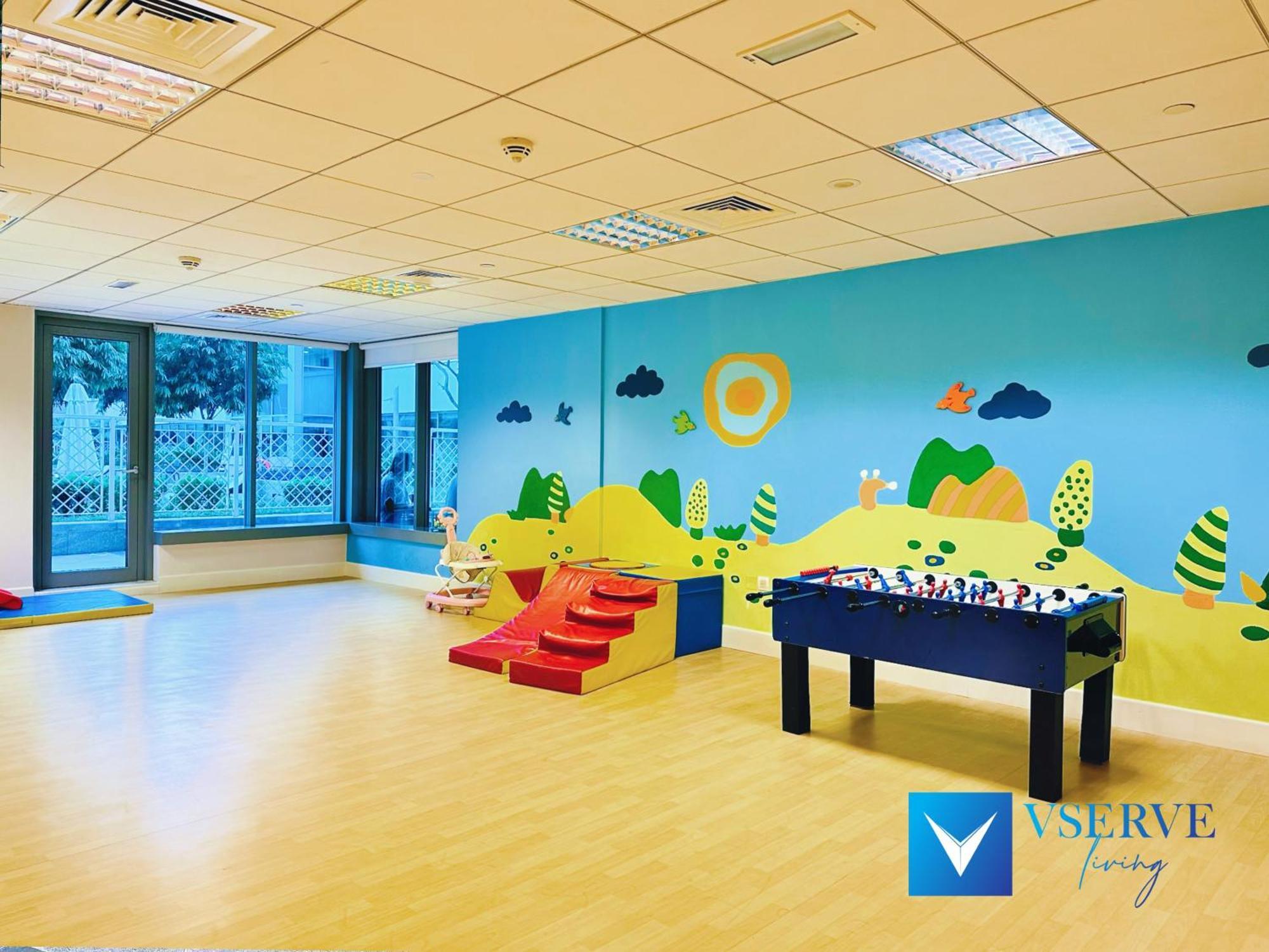 Vserve - Stylish Specious - 1 Bedroom With Canal View Apartment *
