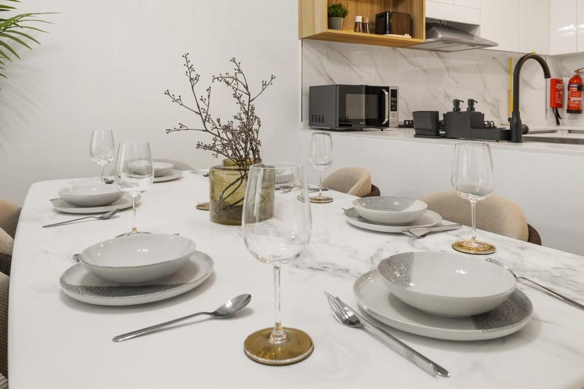 Modern 1br Hideaway - Peaceful & - Boulevard Apartment Dubai