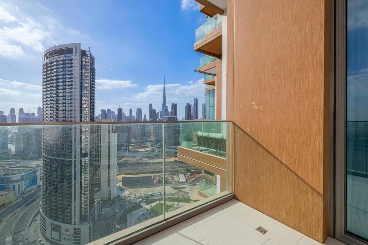 Luxury One Bedroom Sky With Burj Khalifa View Apartment Dubai