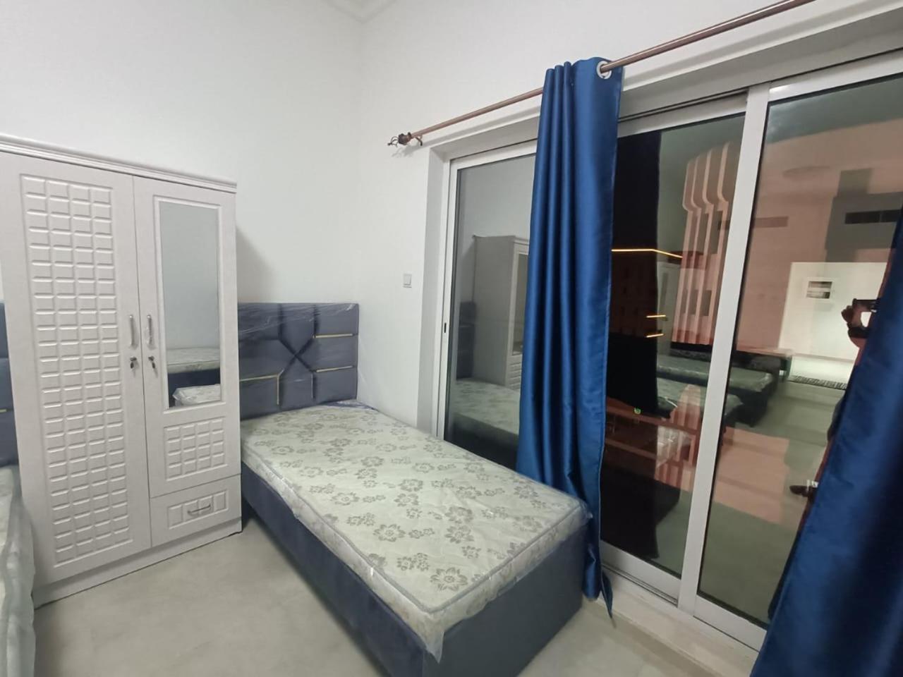 Executive Bedspace Hostel Homestay Dubai