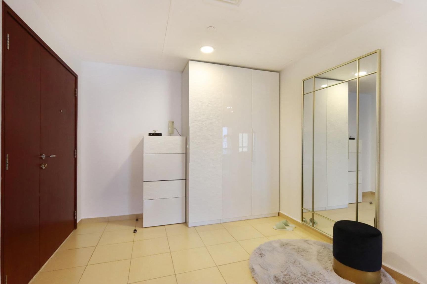 Livbnb - Stunning 1-br W/ Palm & Sea Views In Jbr Apartment *