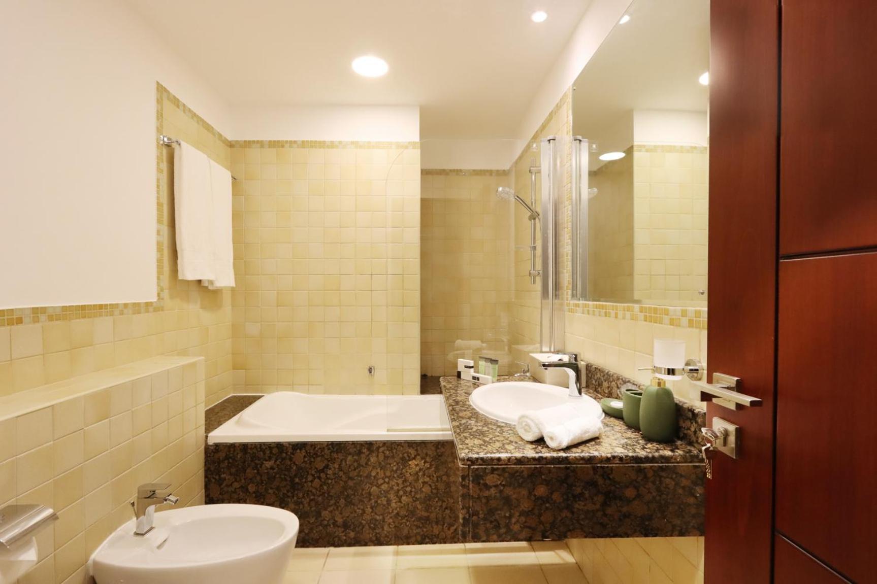 Livbnb - Stunning 1-br W/ Palm & Sea Views In Jbr * Dubai