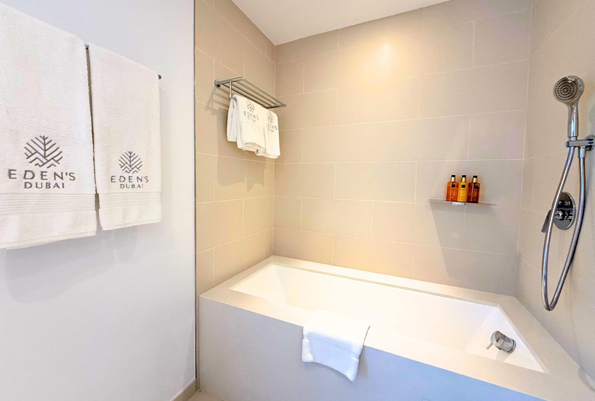 Apartment Eden's Homes & - Vida Marina Residences
