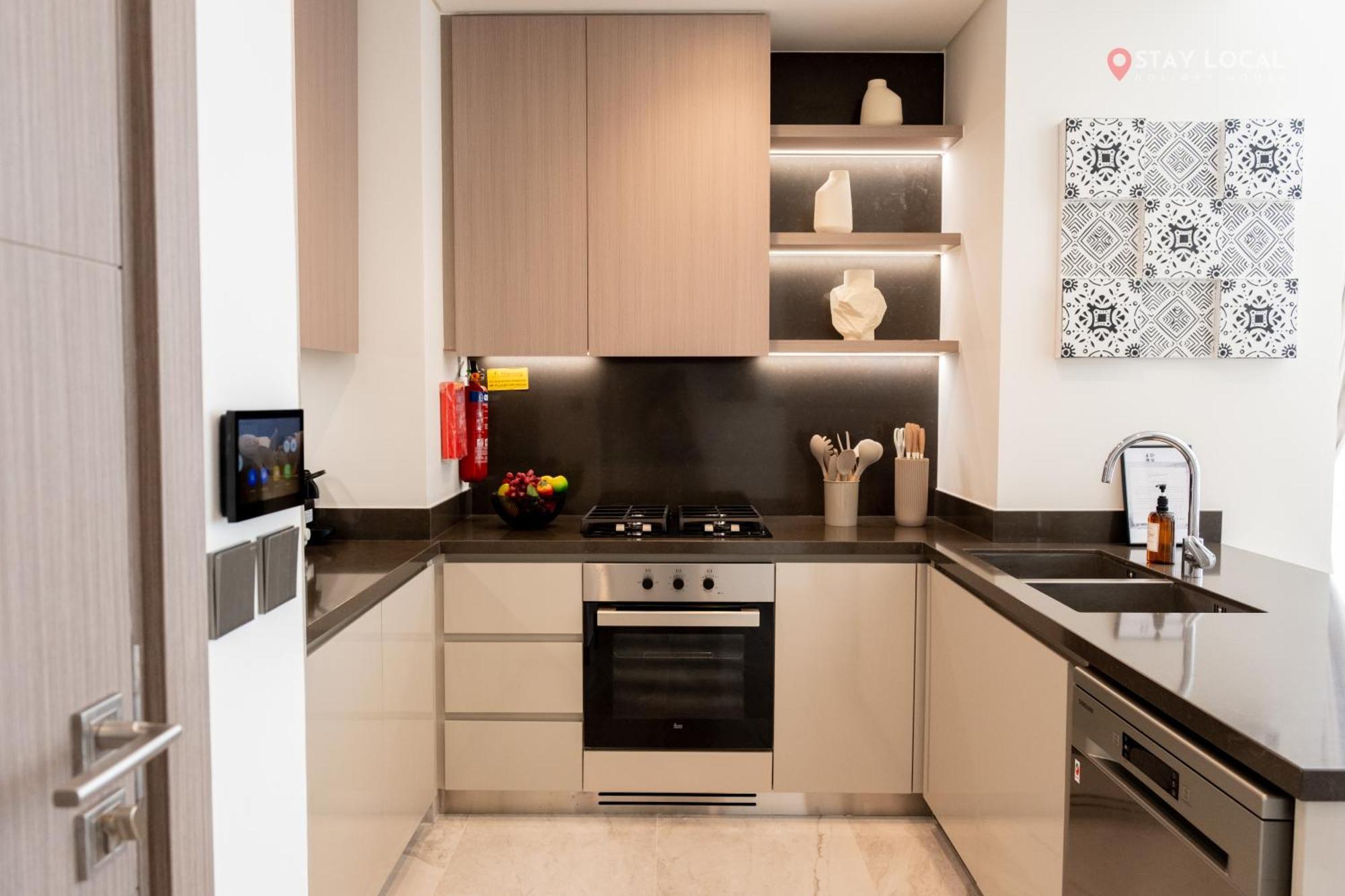 Brand New 1br I In Style I Canal & Burj Khalifa Views Dubai