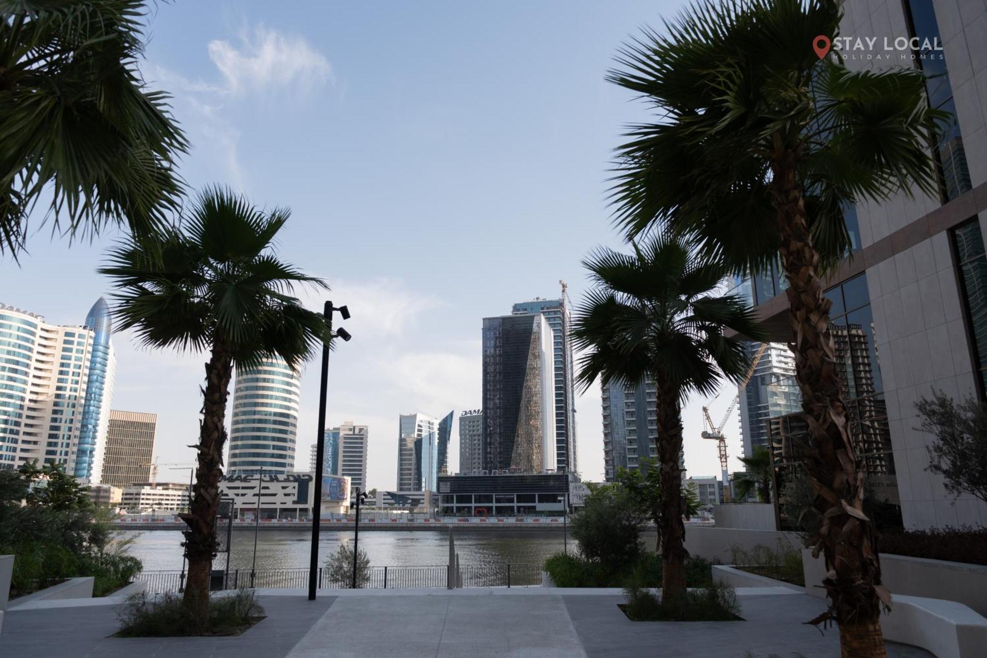 Brand New 1br I In Style I Canal & Burj Khalifa Views Dubai