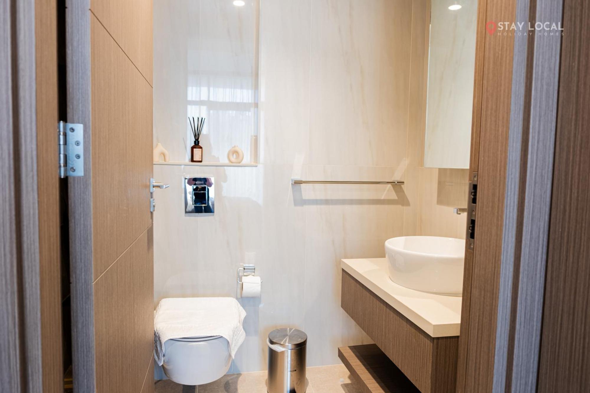 Brand New 1br I In Style I Canal & Burj Khalifa Views
