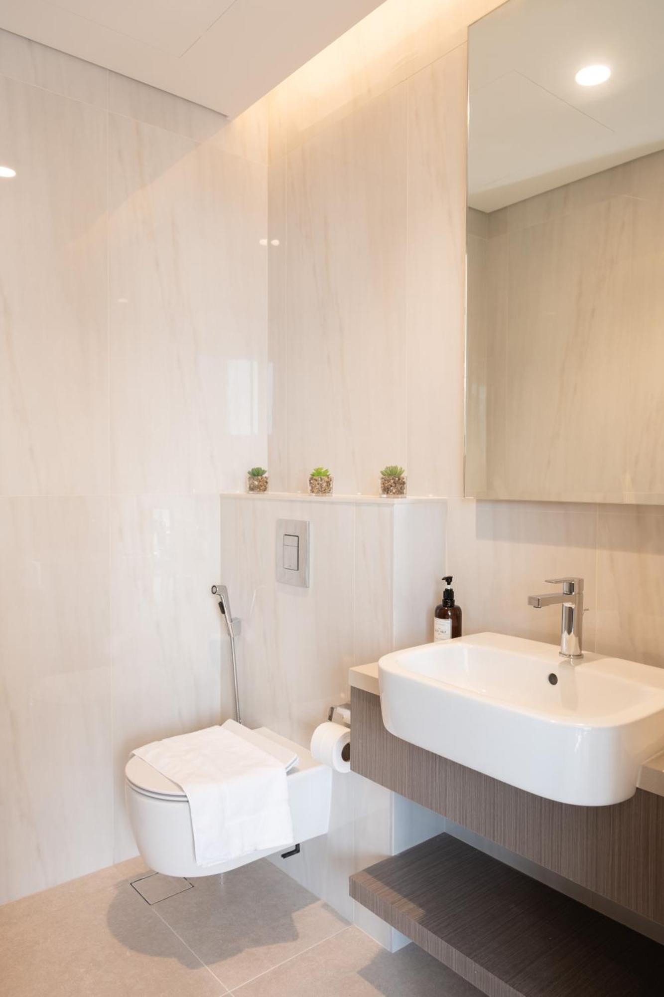 Brand New 1br I In Style I Canal & Burj Khalifa Views Apartment