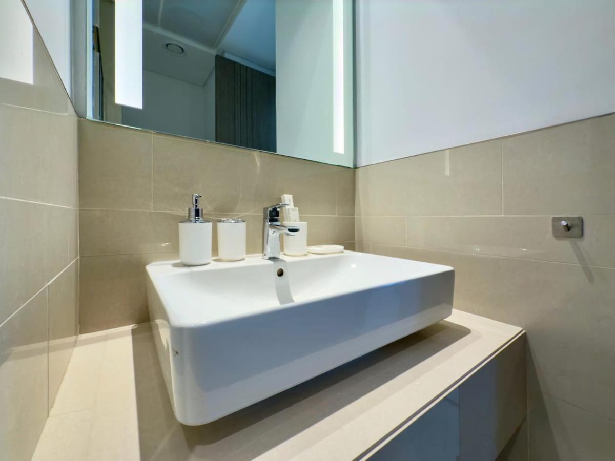 Brand New - Fully Furnished Premium 1br In Jvc