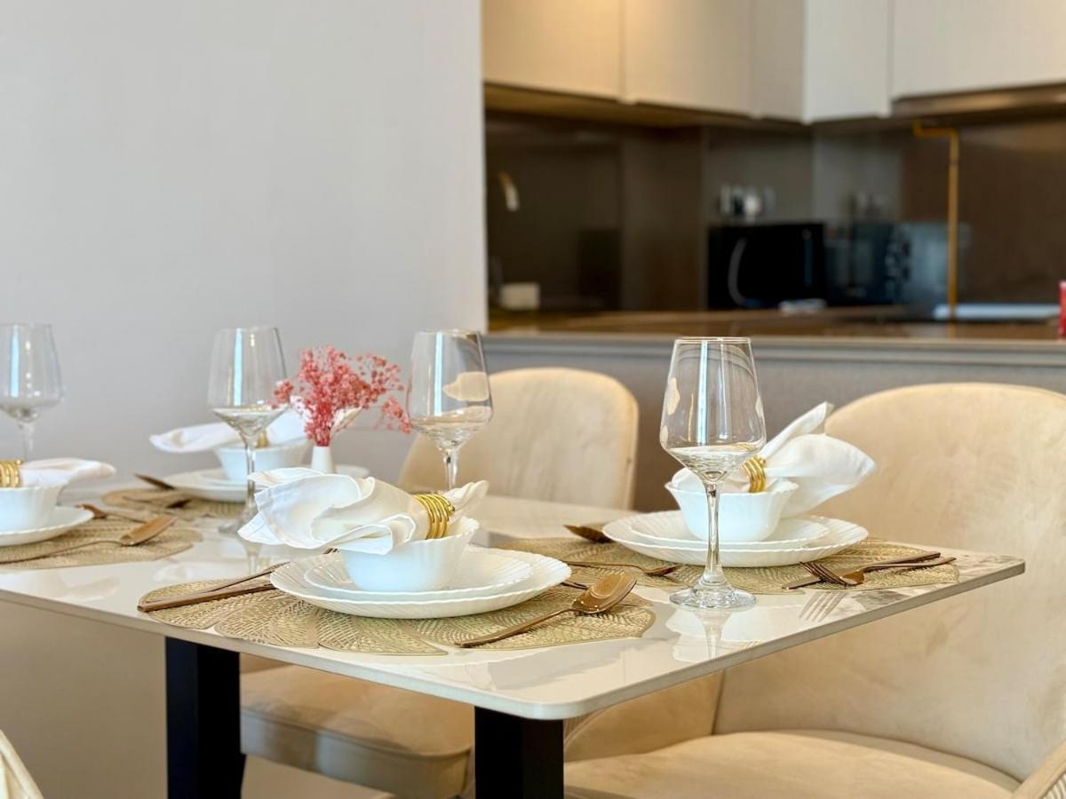Apartment Brand New - Fully Furnished Premium 1br In Jvc *