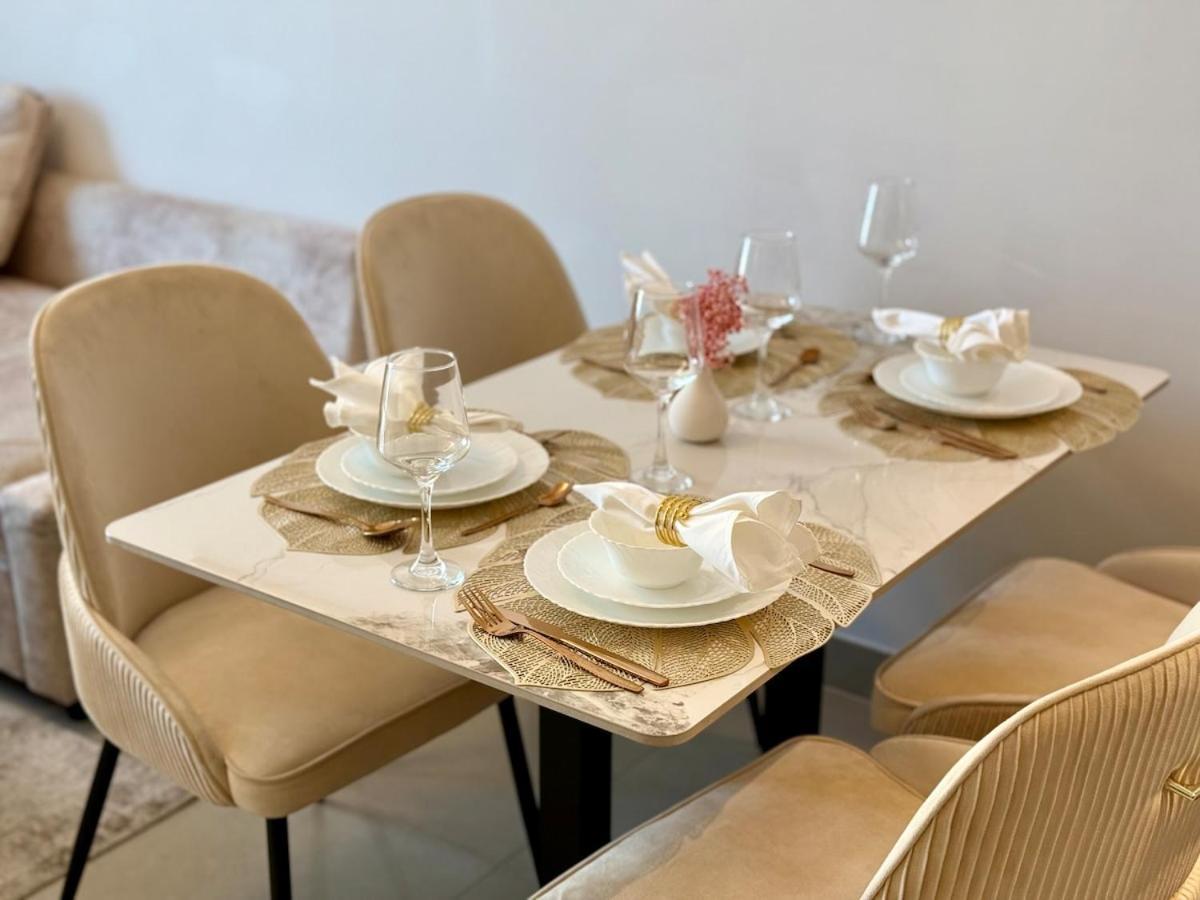 Brand New - Fully Furnished Premium 1br In Jvc