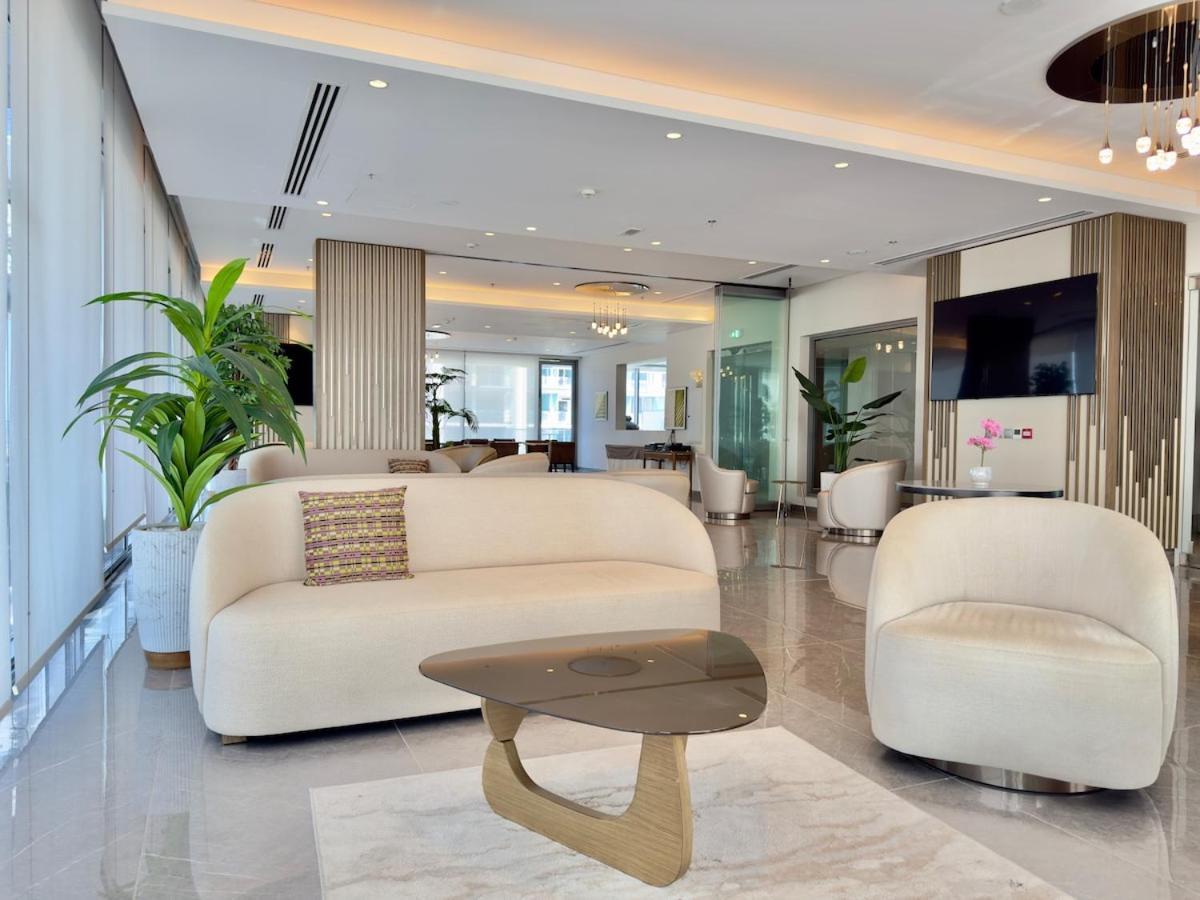 Brand New - Fully Furnished Premium 1br In Jvc Apartment Dubai