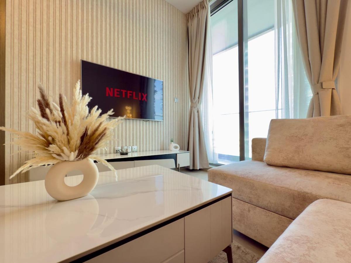 Apartment Brand New - Fully Furnished Premium 1br In Jvc Dubai