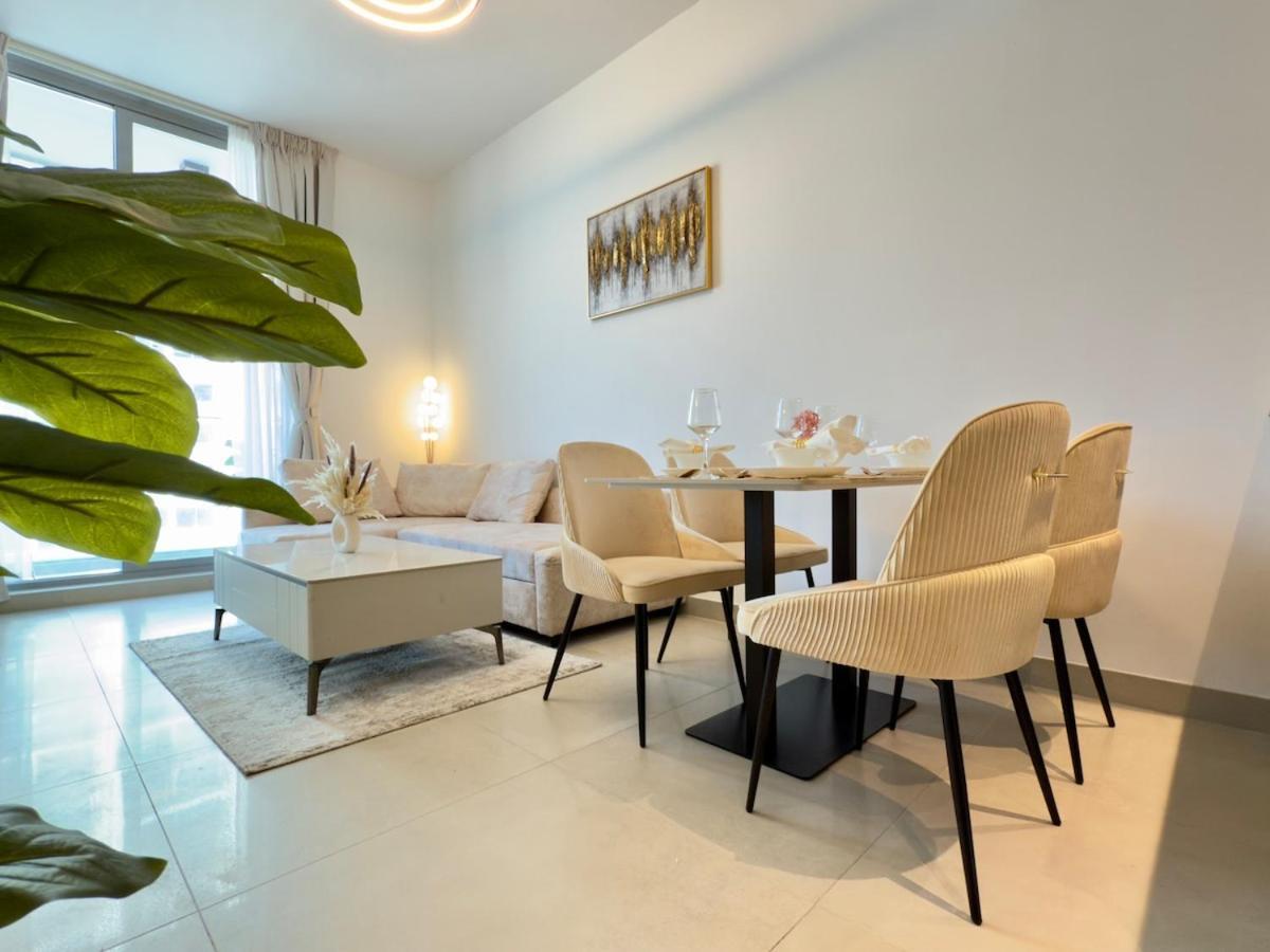 Apartment Brand New - Fully Furnished Premium 1br In Jvc Dubai