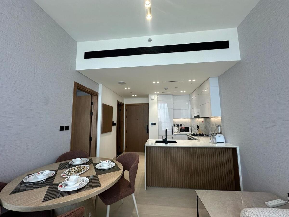 Apartment Cozy And Friendly Dubai