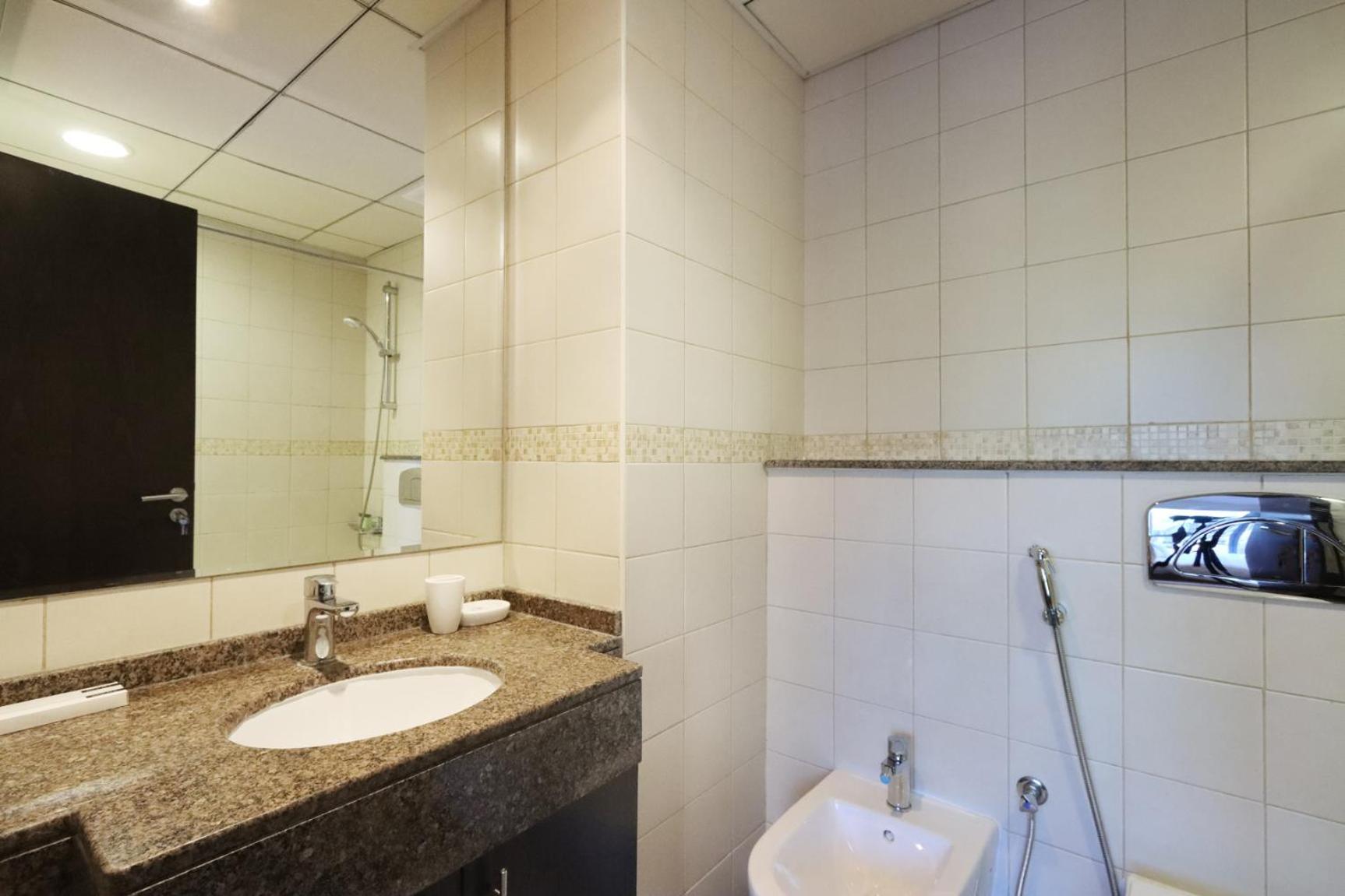 Apartment Livbnb- 1br In Marina W/ Direct Marina Walk Access *