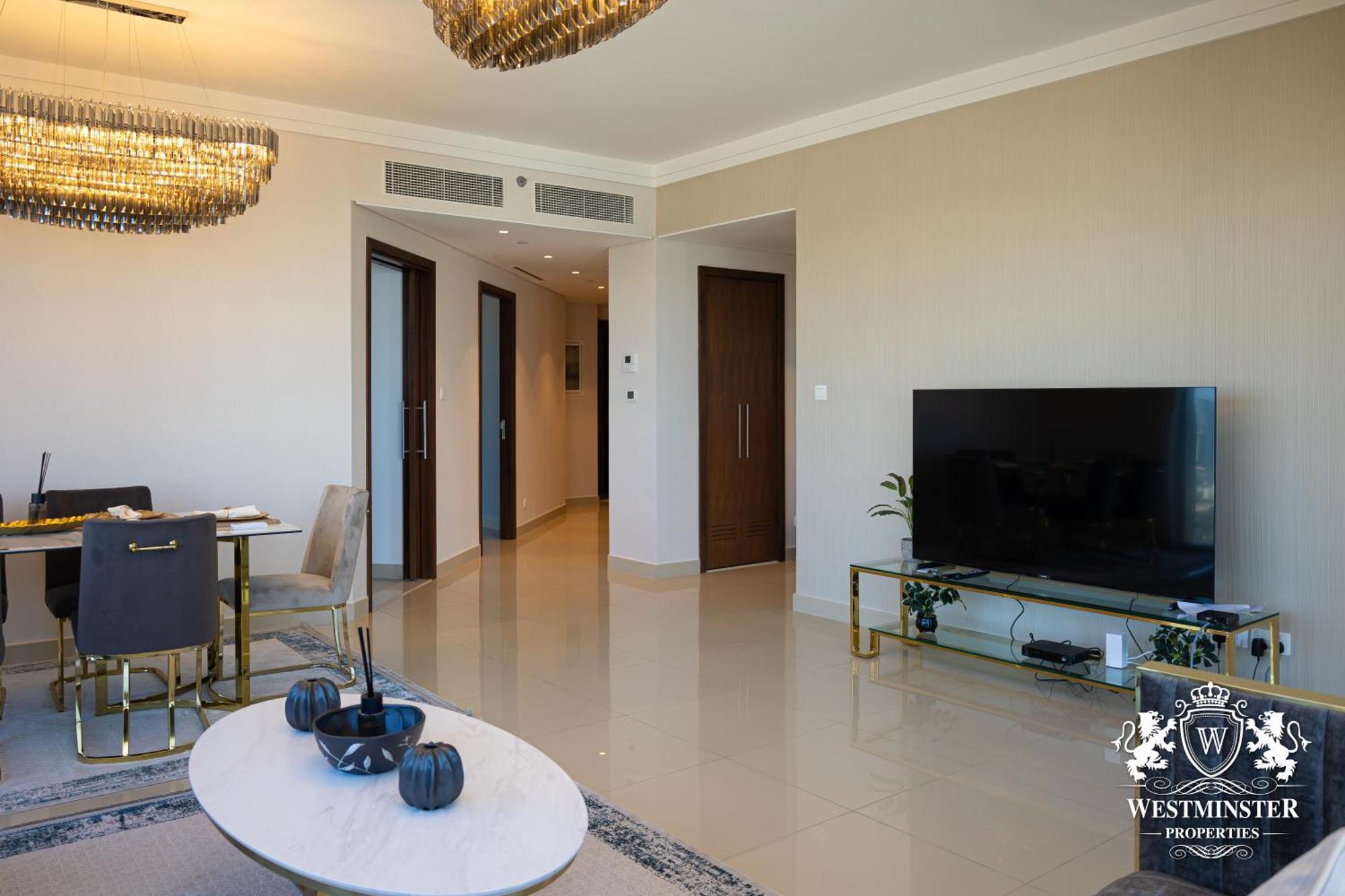 Westminster Boulevard Point Apartment