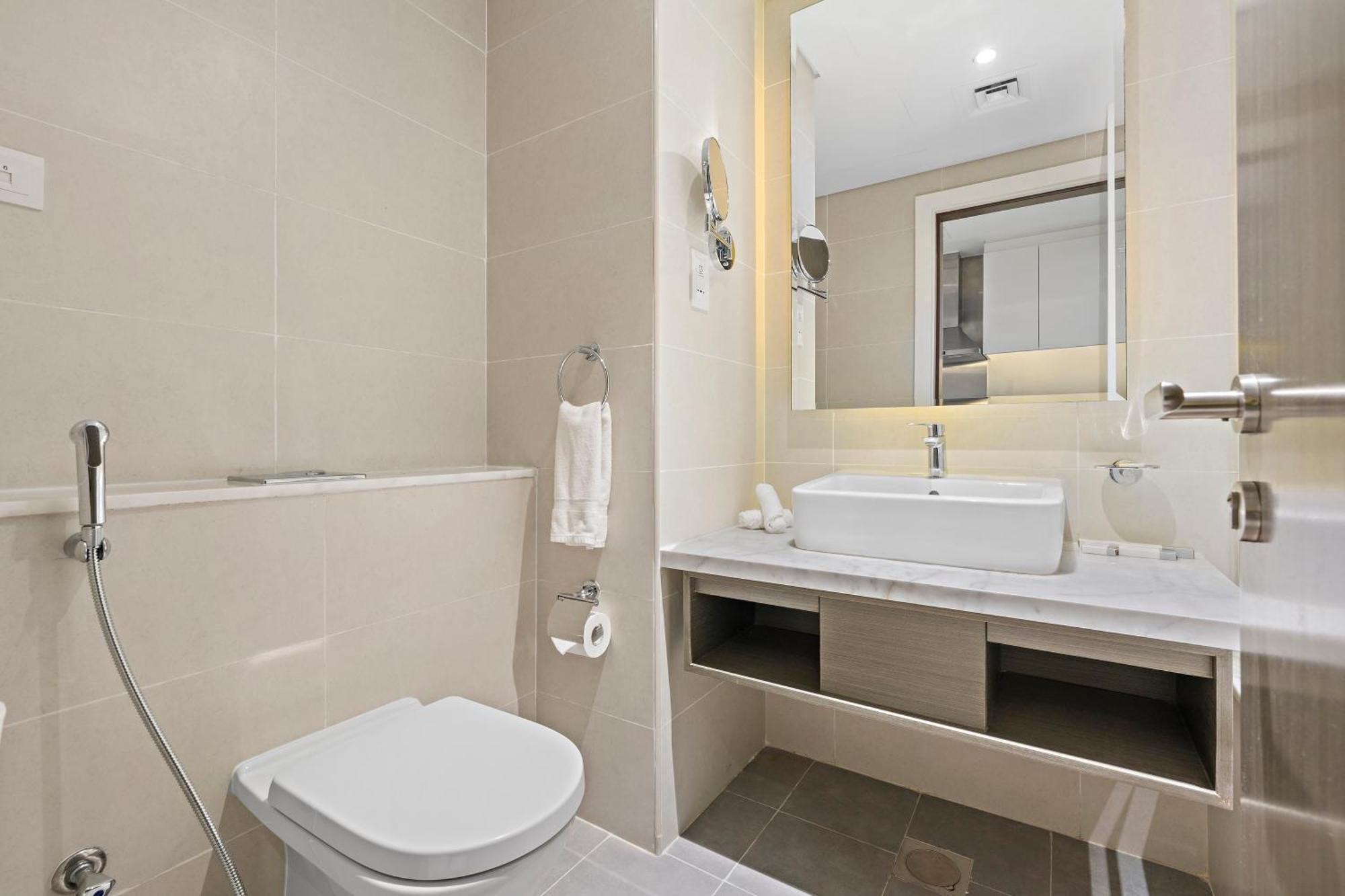 Aliving Luxury Studio At Damac Maison Prive 1007 * Dubai