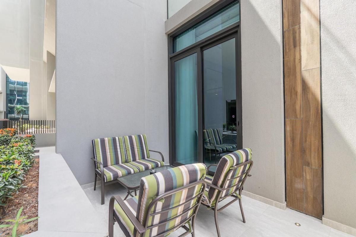 Modern By Czechin Jvc Prime Location Dubai