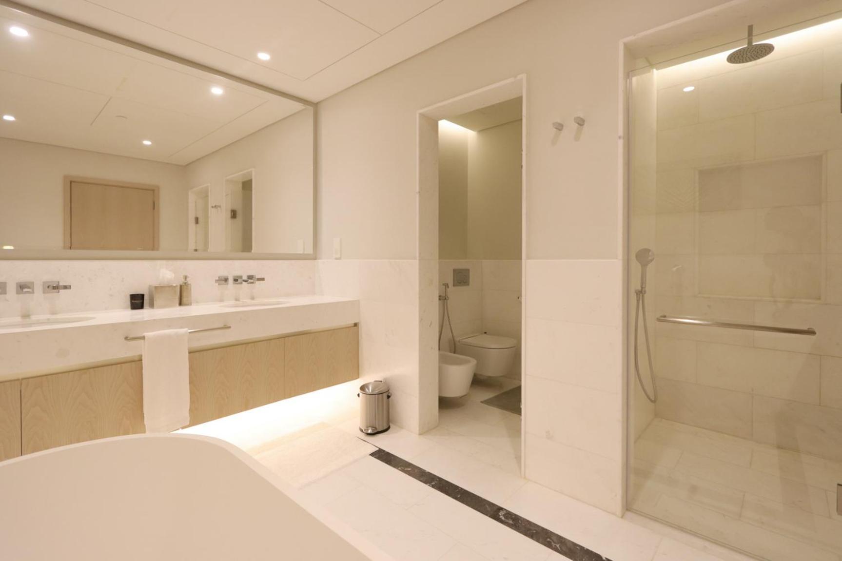 Livbnb - 1br W/ Sea View In Palm Tower