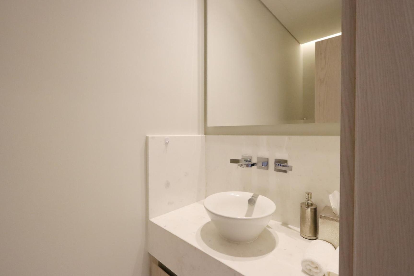 Apartment Livbnb - 1br W/ Sea View In Palm Tower *