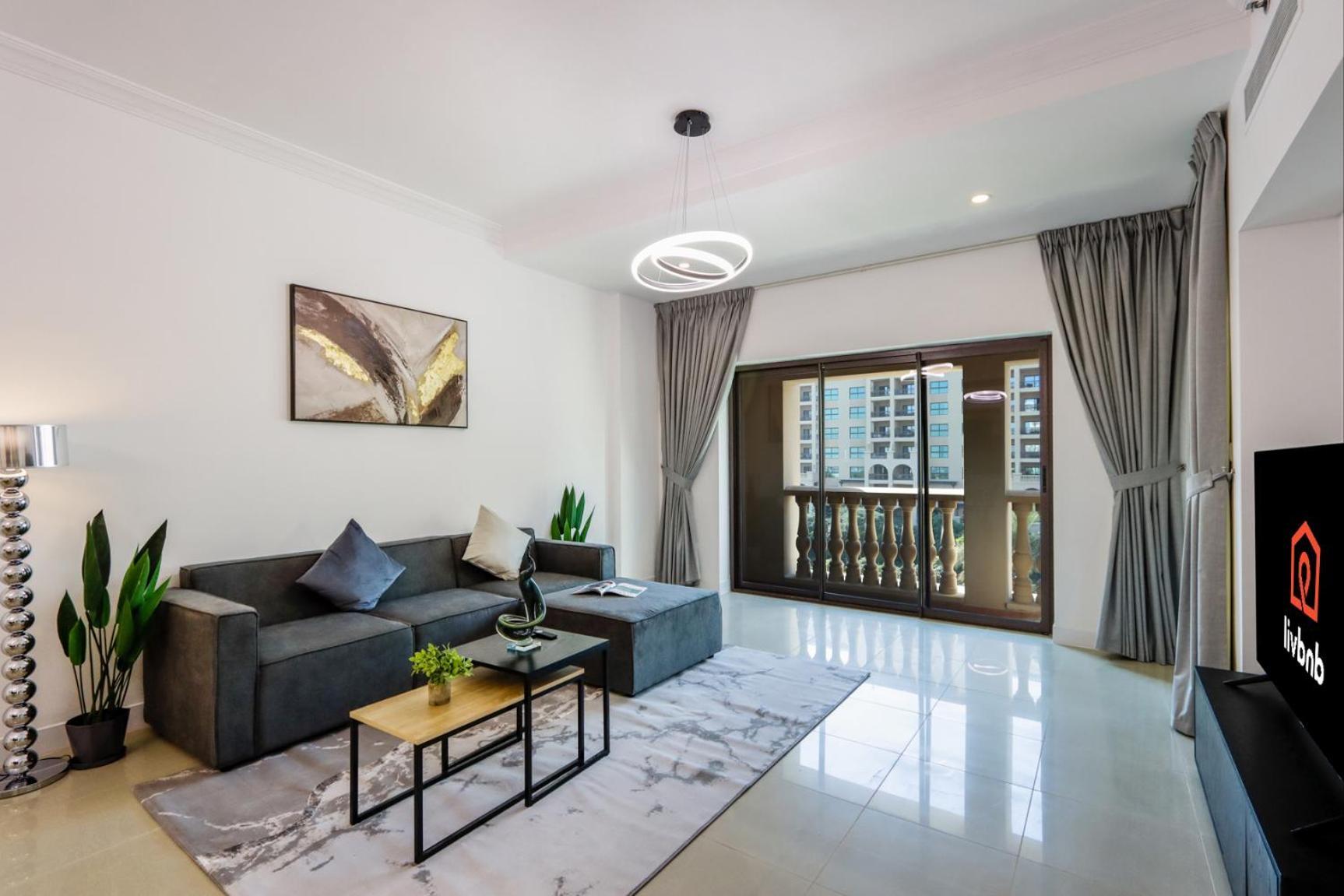 Livbnb - 1br Haven In Golden Mile * Dubai