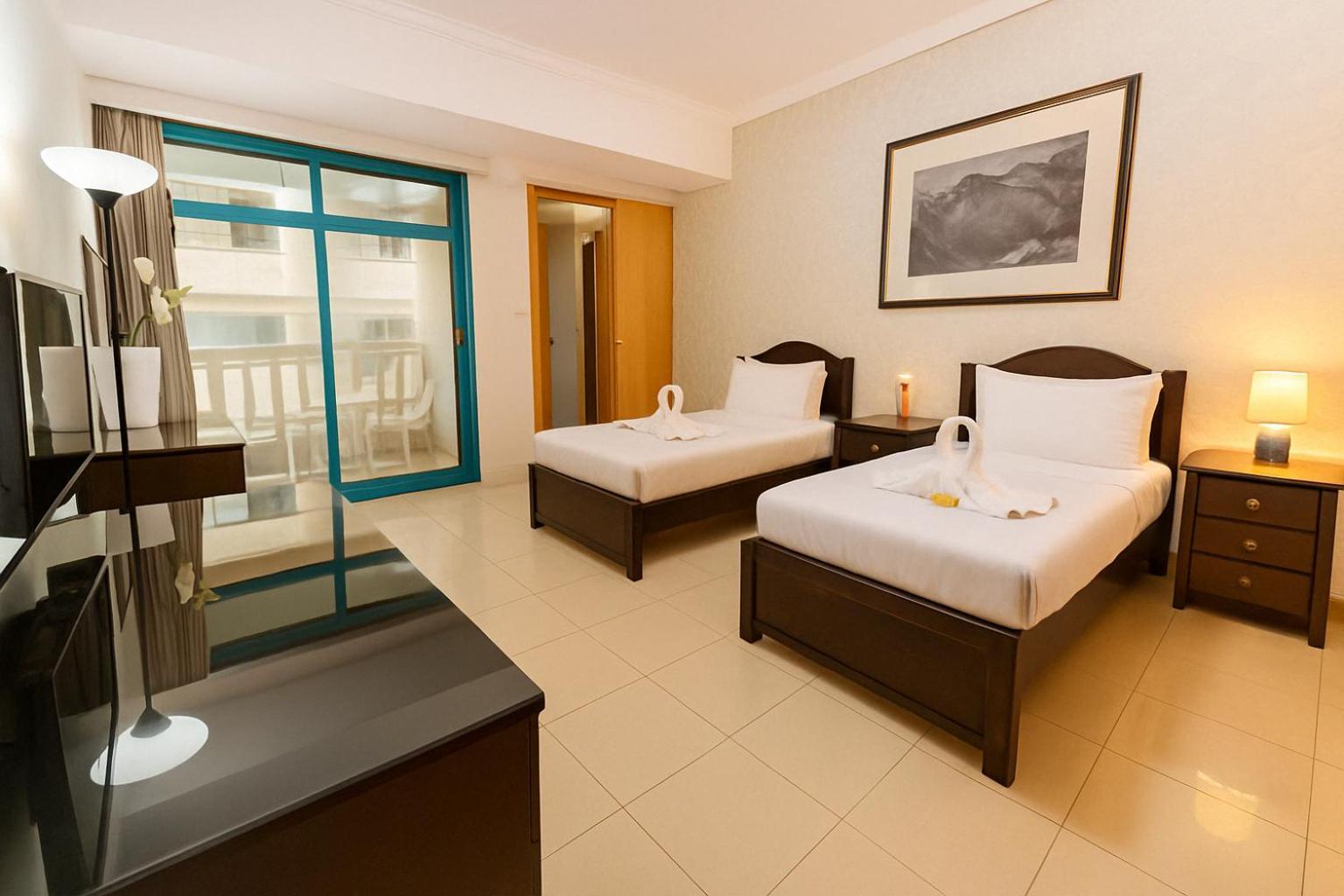 Classy For Ladies In Dubai, Marina فتيات فقط Homestay