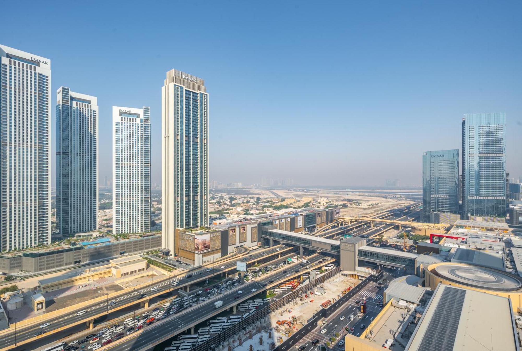 New Arabian -Address Emaar Fashion Avenue *