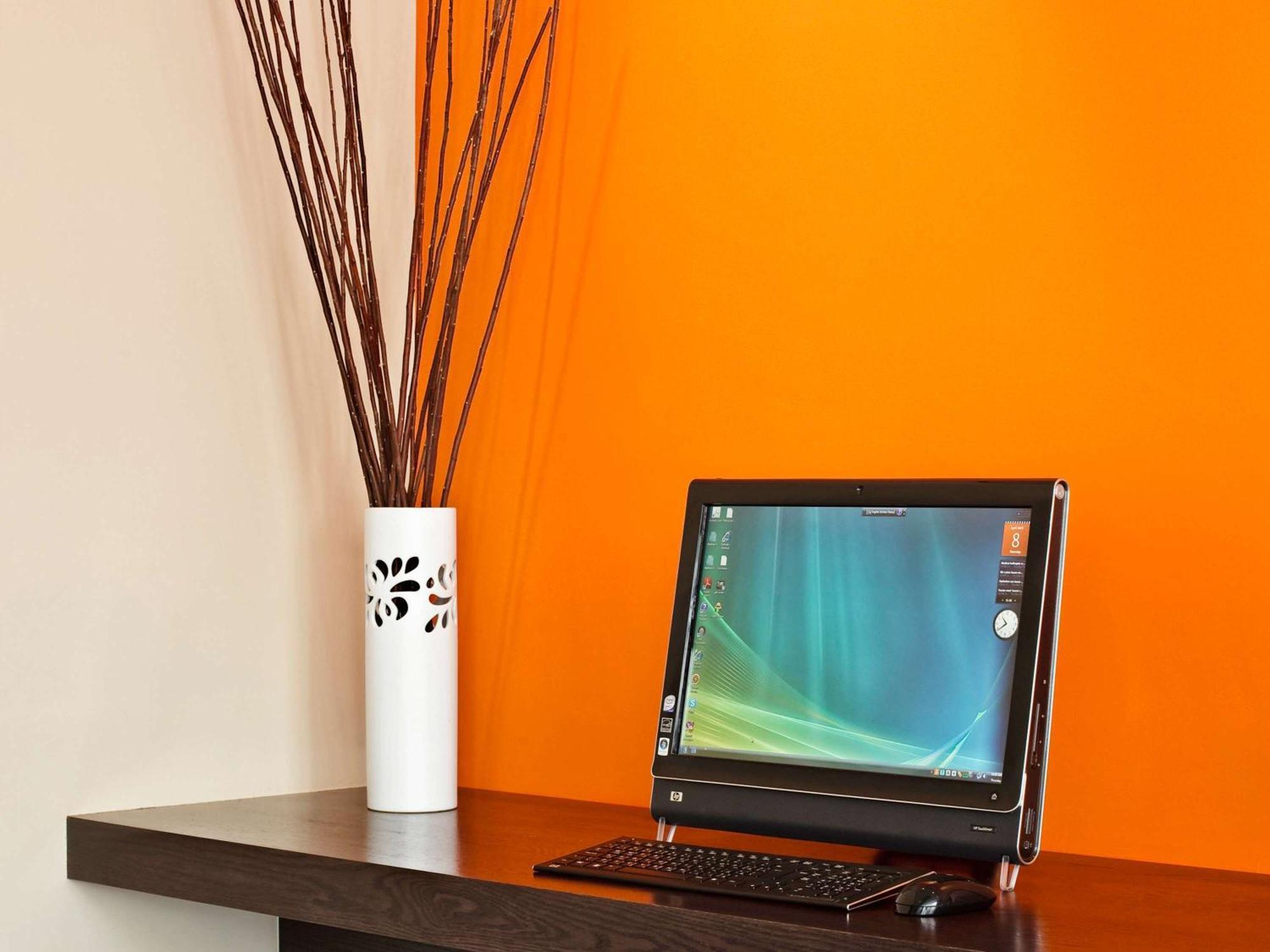 Hotel Ibis Al Rigga