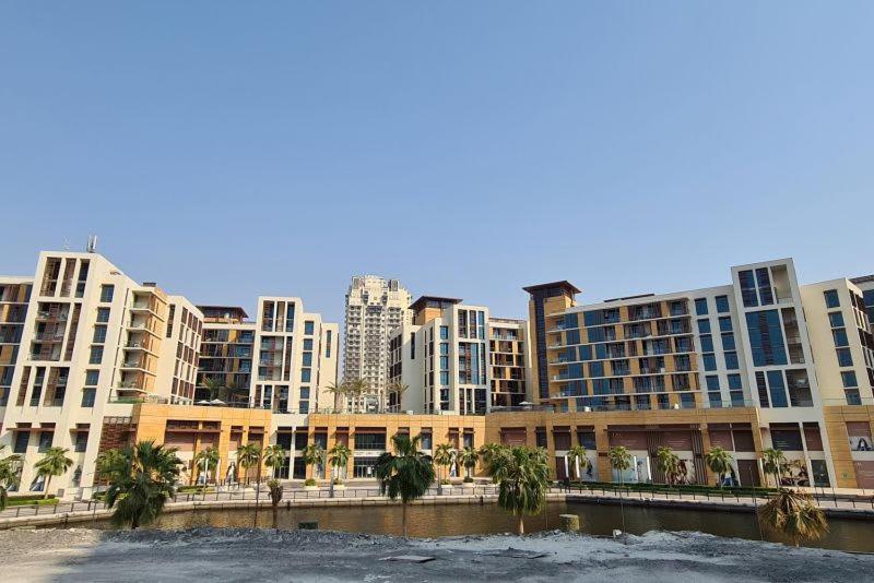 Silkhaus 1bdr In Azizi Aliyah In Theheart Of Al Jaddaf Apartment Dubai