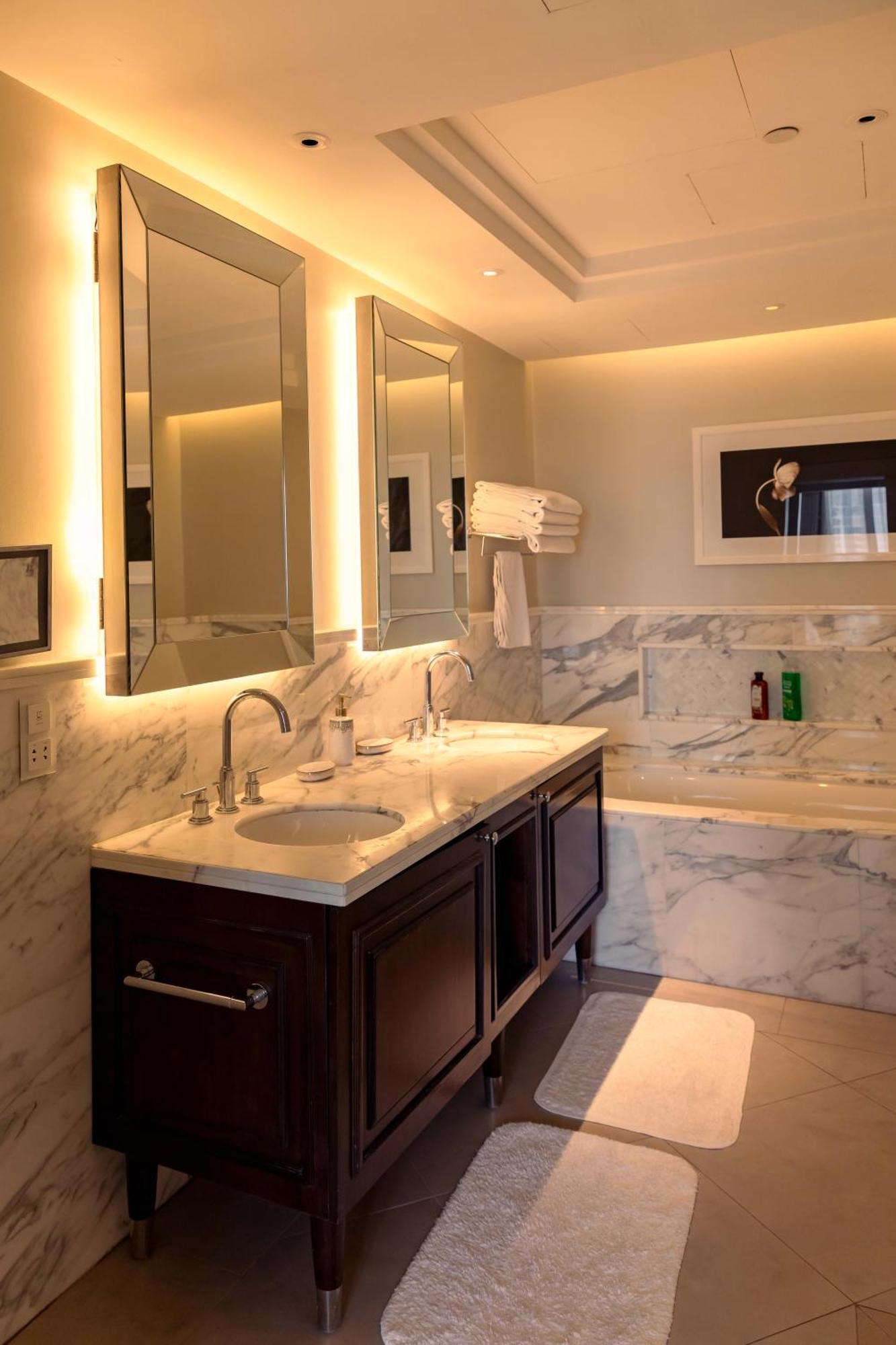 Apartment Amazing 2 Bedroom With Full Burj View *