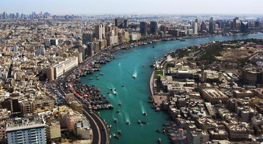 Click Grand - Bur Hotel Dubai
