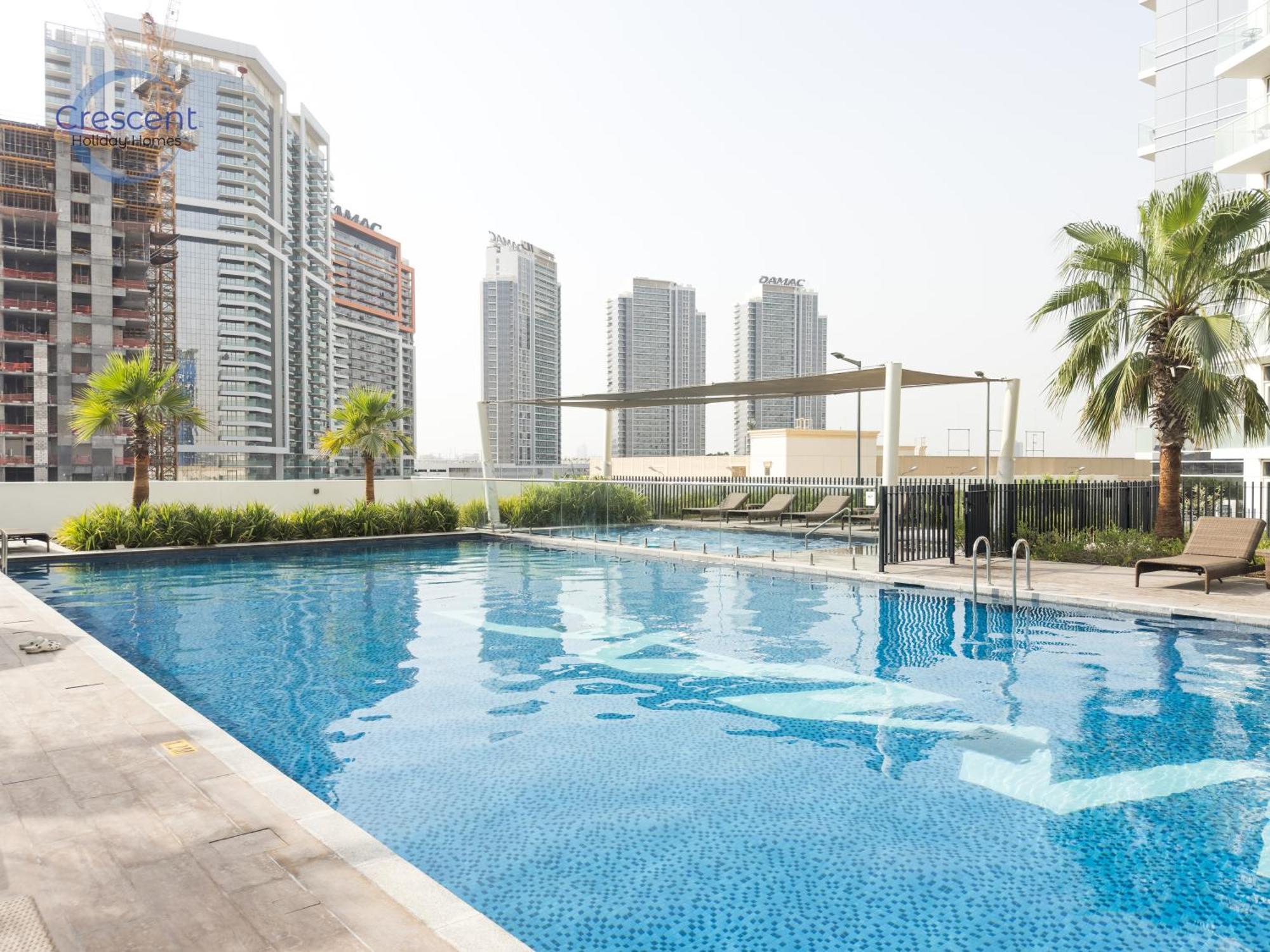 Apartment Luxurious In Damac Hills Dubai