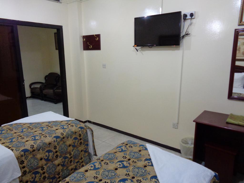 Deira Palace Hotel *