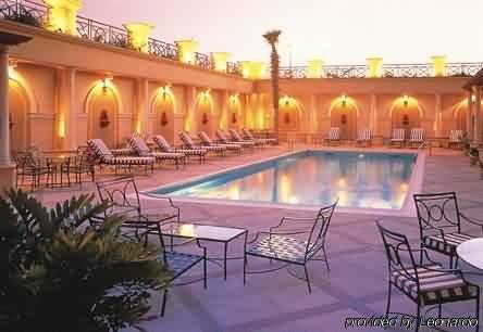 Chelsea Plaza 3*