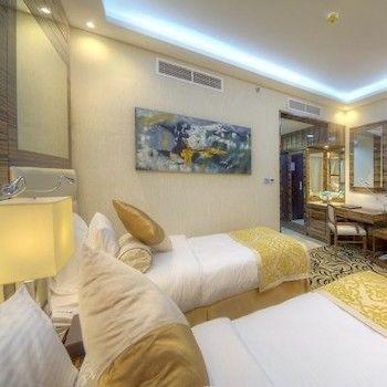 Hotel Orchid Vue 4*