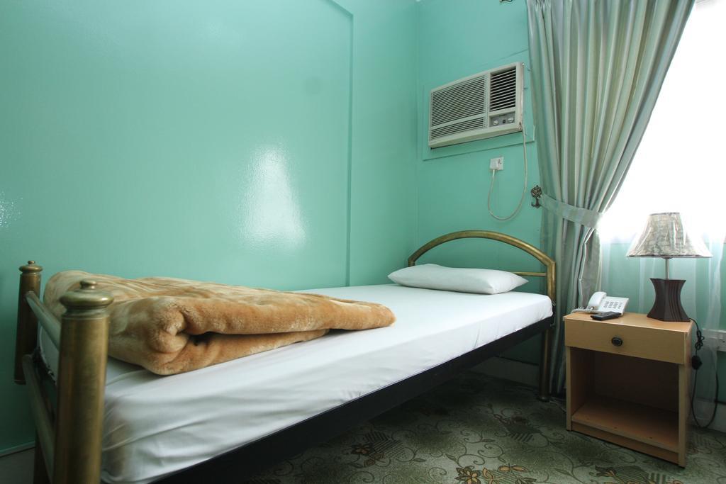 Hotel Zaineast