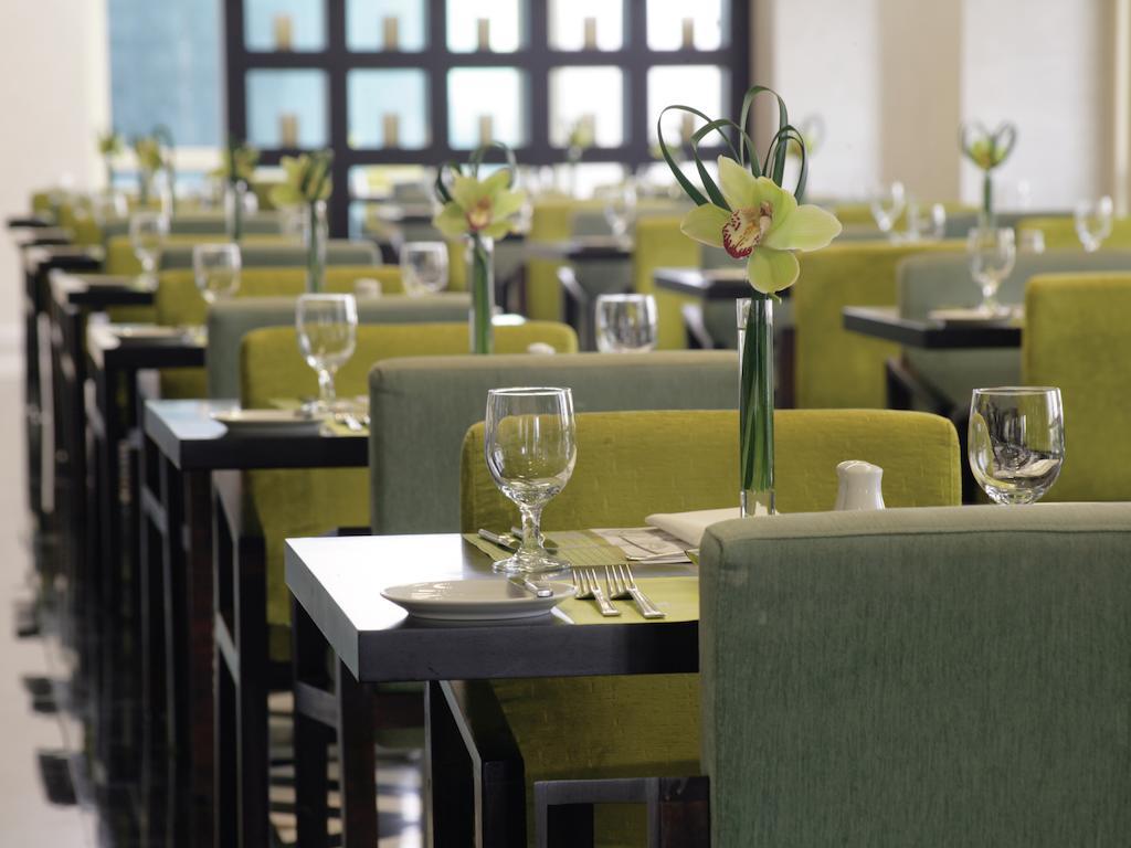 The Tower Plaza Hotel 5*
