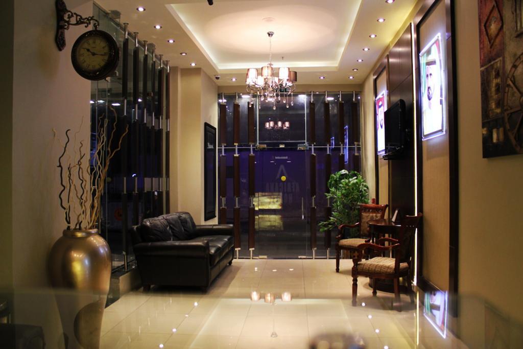 Africana Dubai