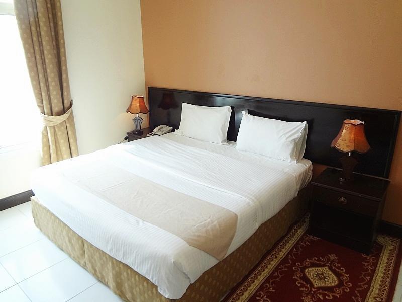 Aparthotel Premiere Hotel Apartments 2*