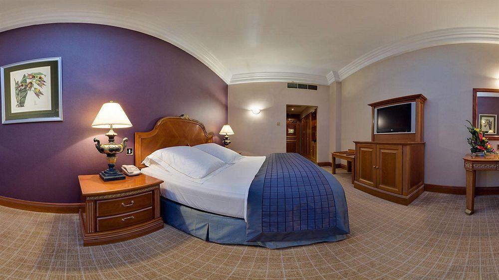 Le Meridien Fairway 4*