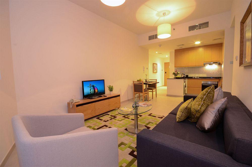 Grand Heights Aparthotel