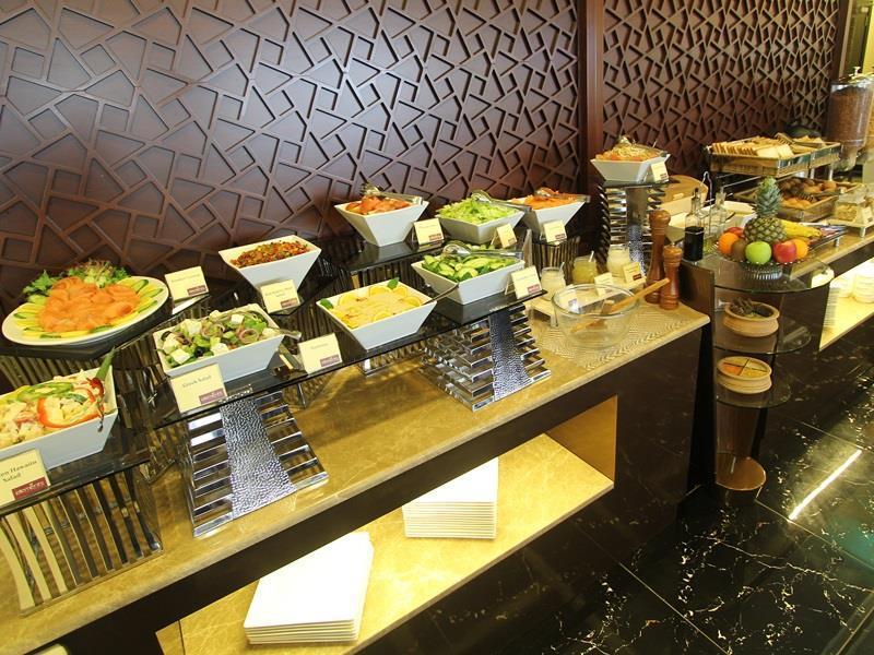 Ivory Grand Aparthotel Dubai