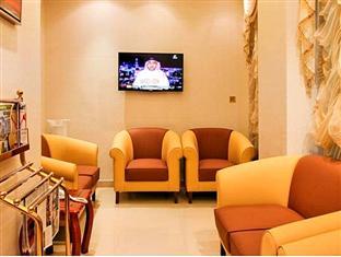 Oyo 101 Click Hotel 2*