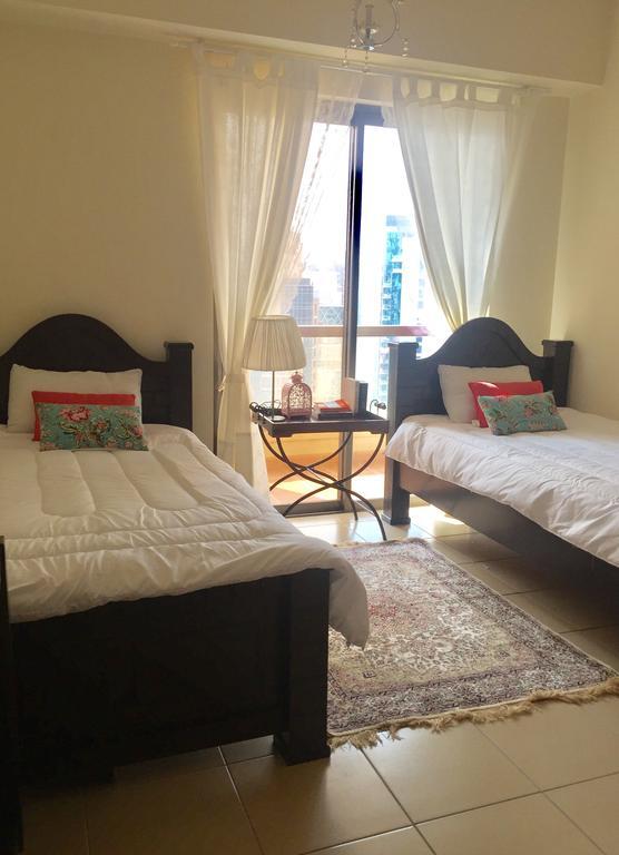 Jumeirah Beach Apt