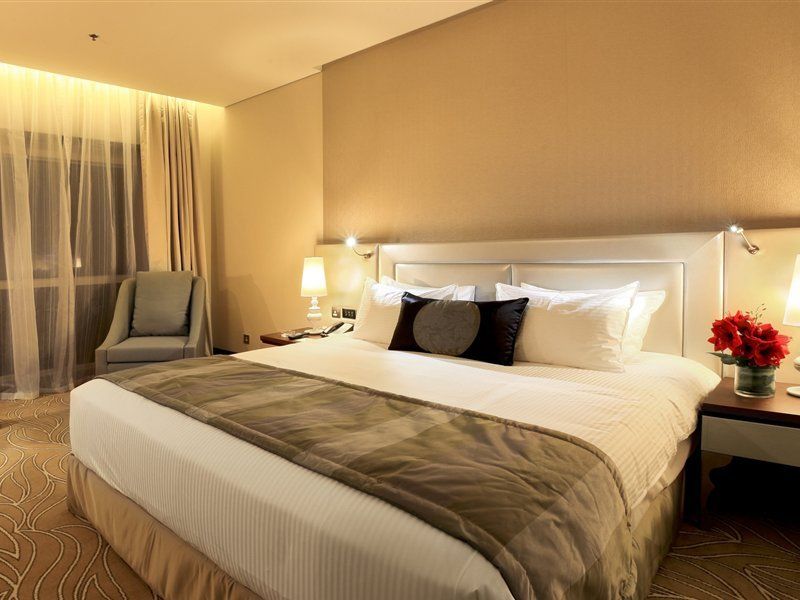 The Tower Plaza Hotel